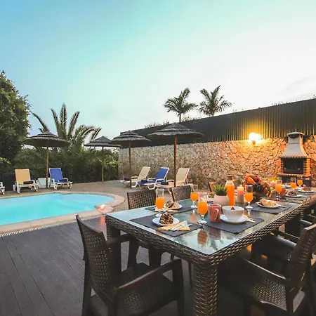 Villa In Algarve Near Golden Beaches Villa *