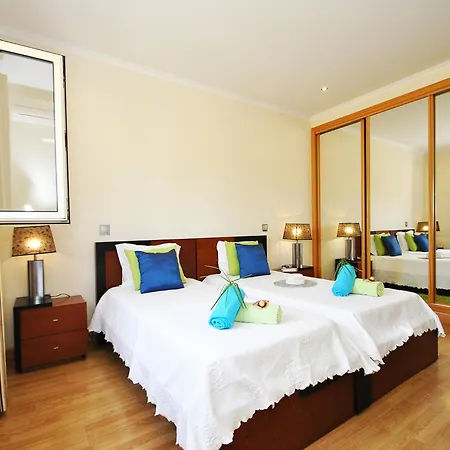 Villa Villa In Algarve Near Golden Beaches Albufeira