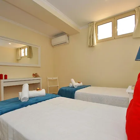 Villa In Algarve Near Golden Beaches 阿尔布费拉