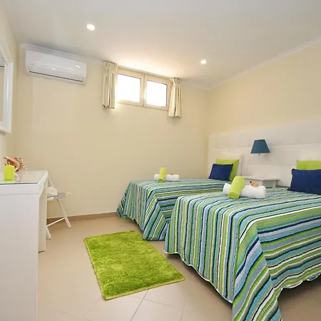 Villa In Algarve Near Golden Beaches 别墅 阿尔布费拉