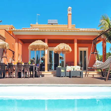 Villa In Algarve Near Golden Beaches Villa